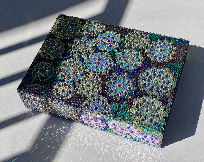 Caja de regalo reutilizable Delux / Caja deslumbrada con pedrería de vidrio / Mosaico único en su tipo sobre cartón laminado, tapa magnética / Regalo Bling para ella imagen 8