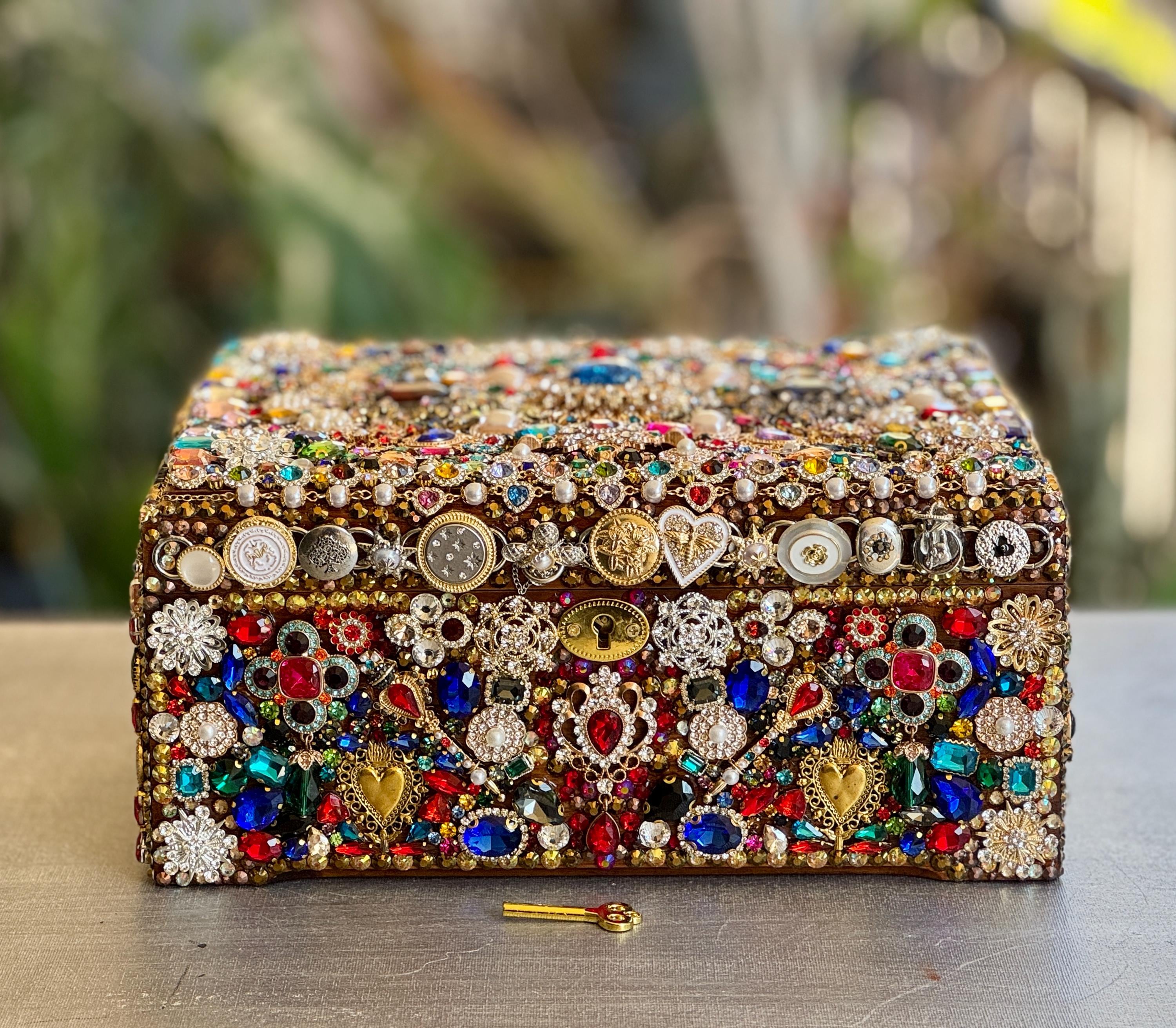 2025激安通販 Box Jewelry XL Bejeweled Delux With of Mosaic / Key and Lock 洋楽