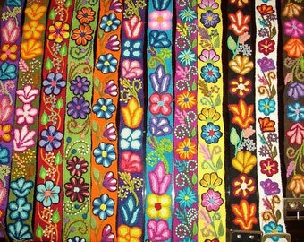 Cintura di fiori ricamati in lana peruviana, cintura colorata