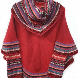 luxuriöses Damen Superfine Alpaka Wolle Poncho Cape mit Ärmeln Rot