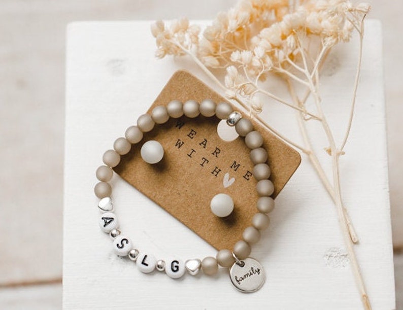 Armband personalisiert, personalisiertes Armband, Armband mit Namen, Perlenarmband, personalisierte Armbänder, Armband Frauen Bild 4