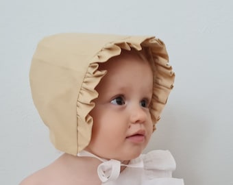 Baby Ruffle bonnet, Beige Bio Cotton Infant Bonnet, handmade baby girls hat, newborn frill Sunbonnet in Edwardian style