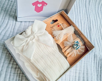Pregnancy gift box, baby hair headband and baby girl socks with bow, Baby girl gift box, baby shower gift girl, newborn gift