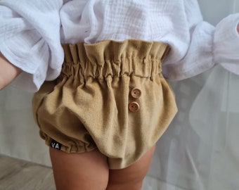 Baby girl corduroy Bloomers Ruffled High waisted / Autumn cute Baby Outfit / Baby Shorts, Cute baby clothes / Handmade baby Bloomers