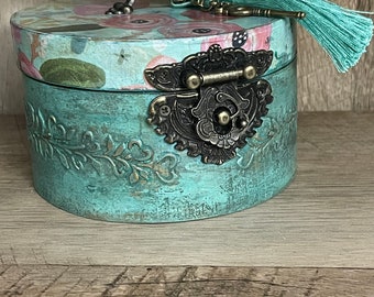 Handcrafted Decoupage Box/Romantic Decoupage Box/Stash Box/Keepsake Box/Jewelry Box