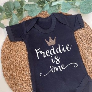 1st Birthday One Baby Birthday Black Short Sleeved Bodysuit 1st Birthday 1 vest New Baby sleepsuit Baby Happy Birthday Romper, Baby Gift