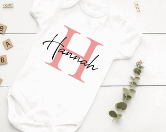 Personalisierter Hello World Baby Name Kurzarm Body, Namensweste, Neues Baby Geschenk, Hello World Schlafanzug, Baby Shower, Schwangerschaft, Strampler