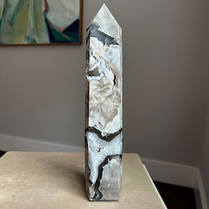 Large Volcano Agate Tower ( H11.5" )