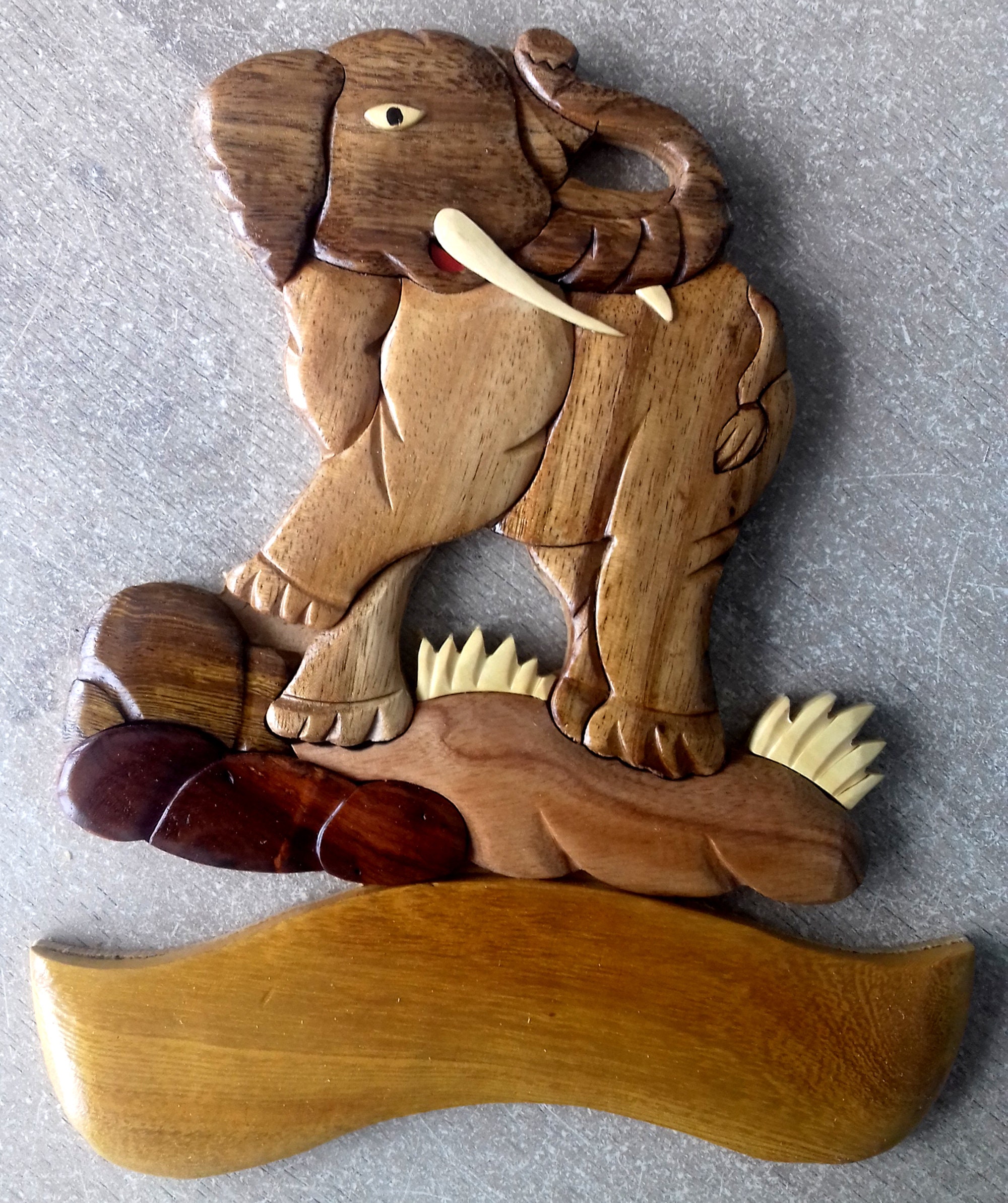 Plaque de Porte en Bois L'éléphant Personnalisable avec Votre Pénom Offert