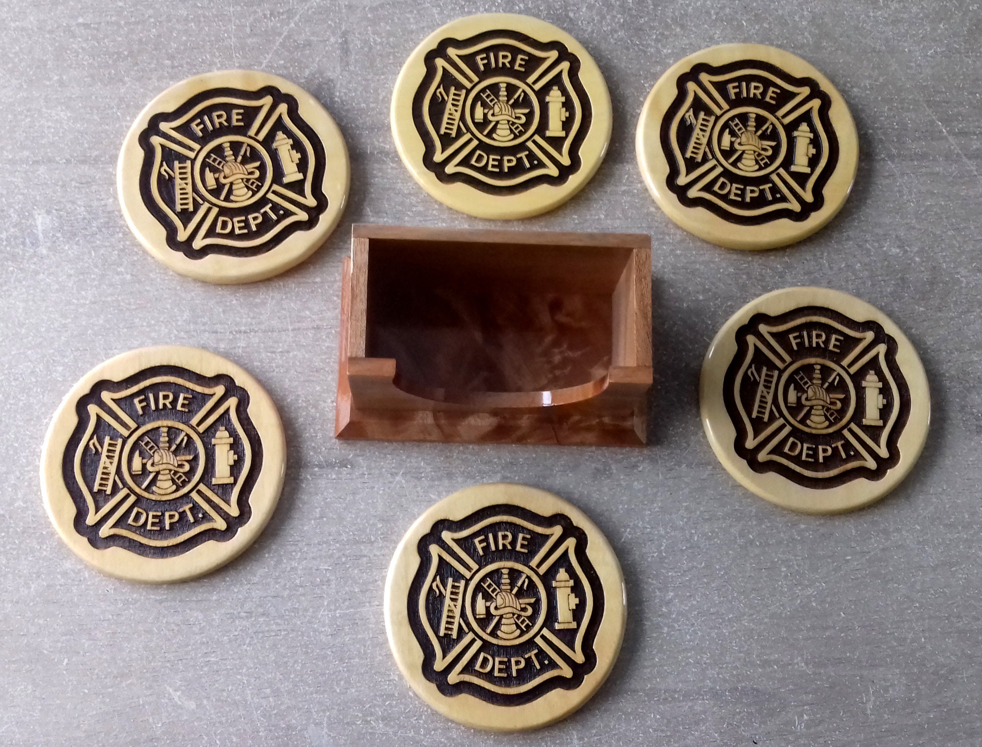 Dessous de Verre en Bois Gravés Au Laser