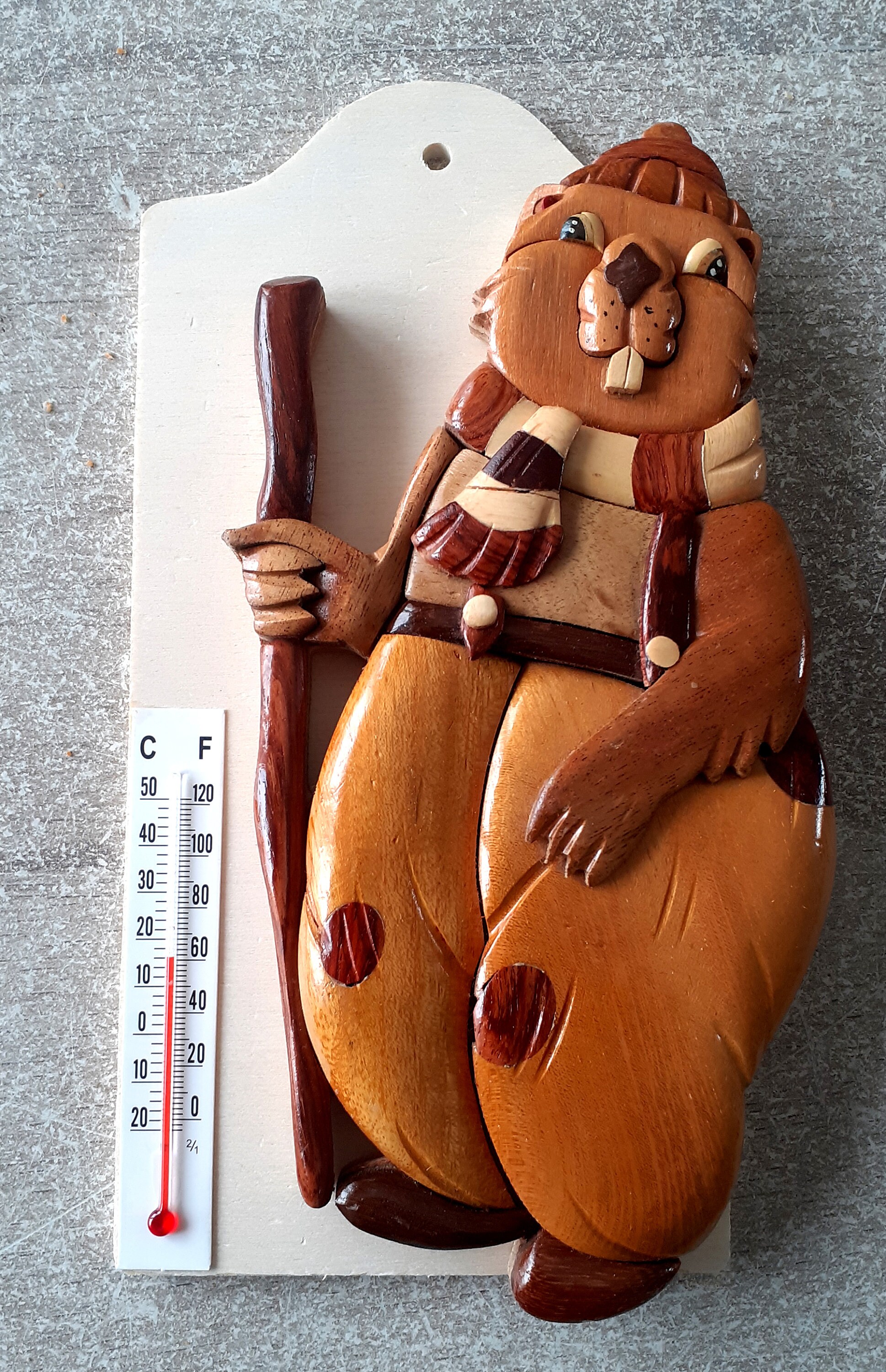 Plaque Murale avec Thermomètre et Modèle de La Marmotte en Bois Vernis