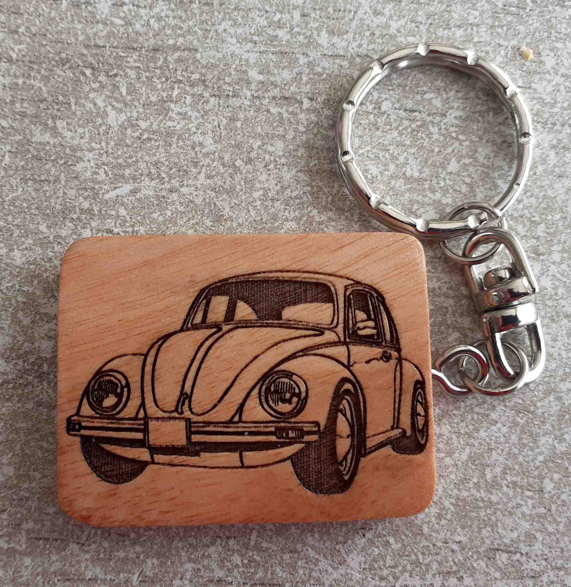 Porte Clef de La Voiture Coccinelle Gravé sur Bois Vernis Au Laser Les Deux Faces Pour Collectionneu