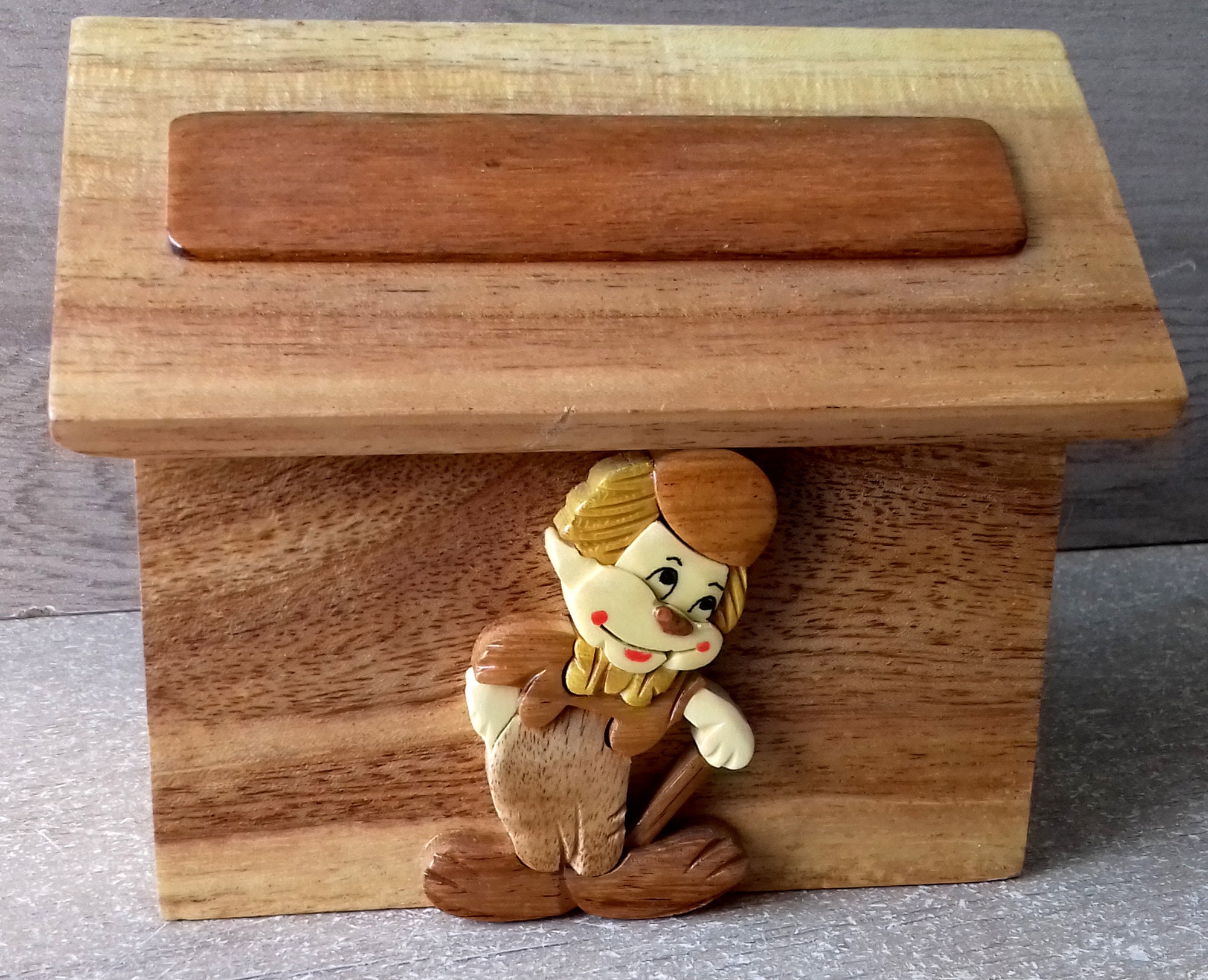 Tirelire Clown en Bois Personnalisable avec Votre Prénom Offert