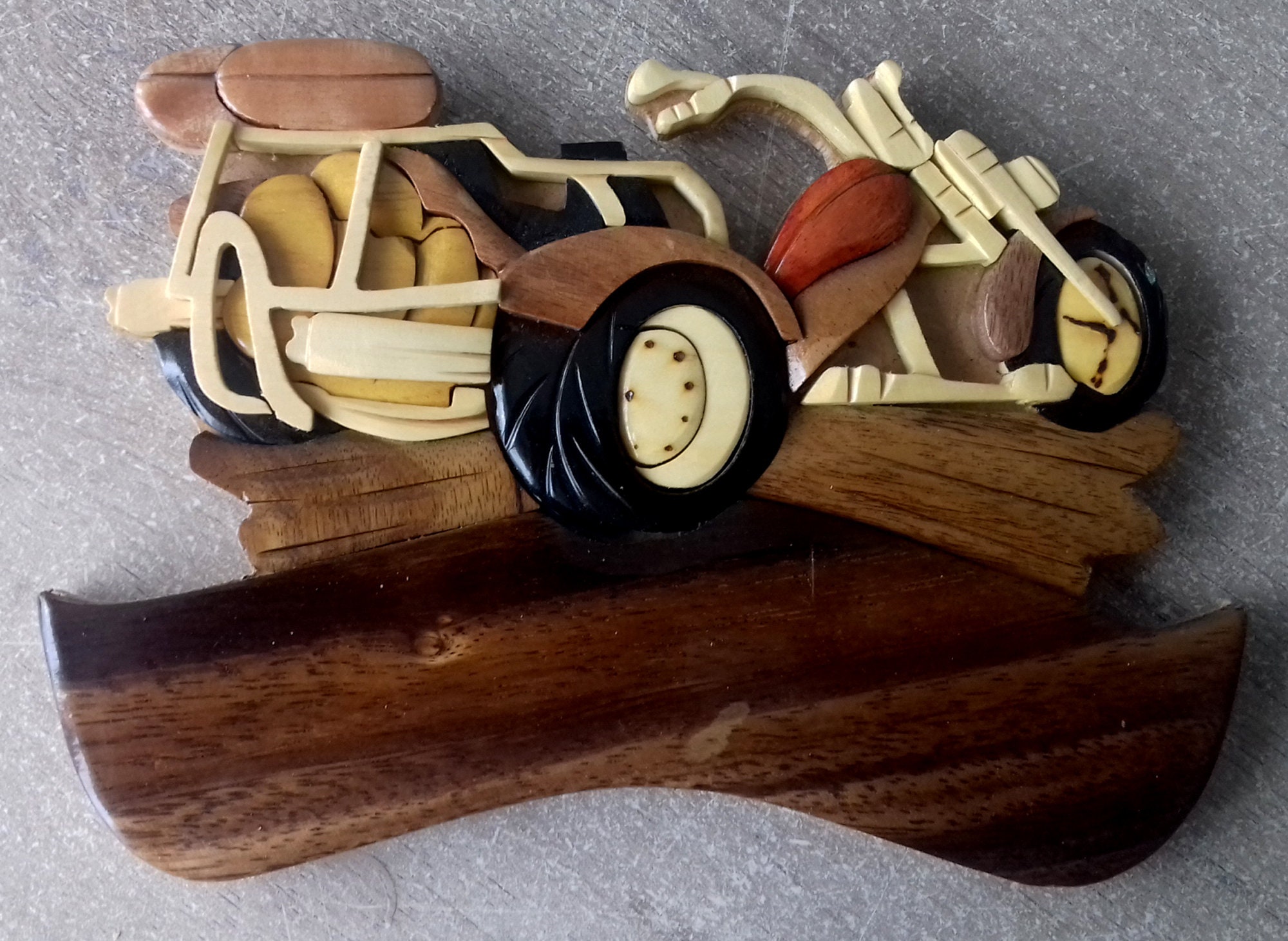 Plaque de Porte Du Trike en Bois Personnalisable avec Prénom Offert