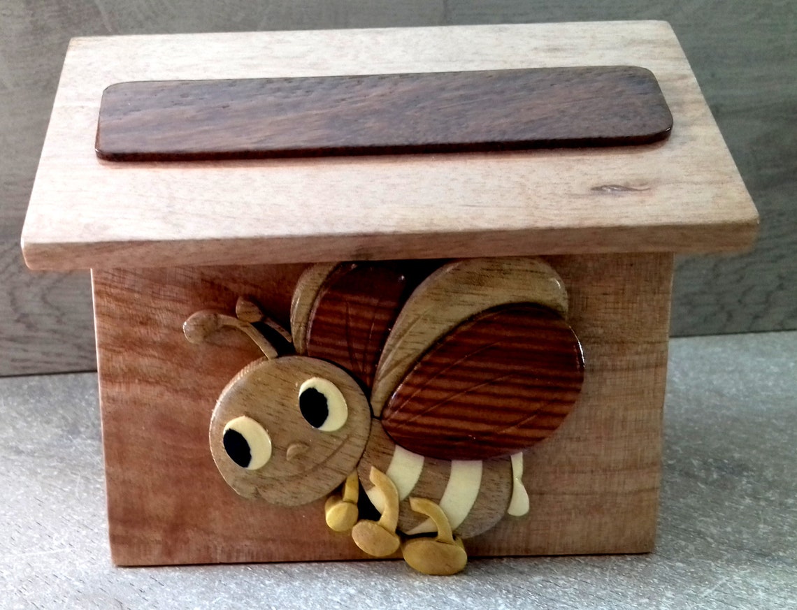 Tirelire abeille en bois personnalisable avec votre prénom - Etsy France