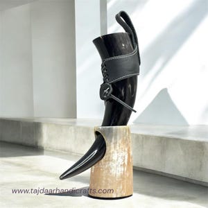 14&#39;&#39; Viking Drinking Horn Natural Horn Ale Mug with Metal Stand Perfect for Norse-Themed Decor Gifting and Medieval Reenactments