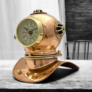 Brass Diving Helmet Clock: Nautical Decor, Shiny/Antique Finish