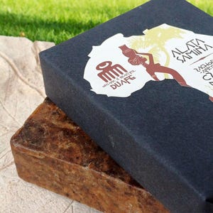 Jabón negro africano Alata Samin: 100% natural de mi mejor fuente en Ghana