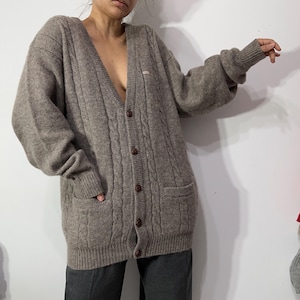 Vintage oversized pure wool cardigan – thick cable knit in beige – size L