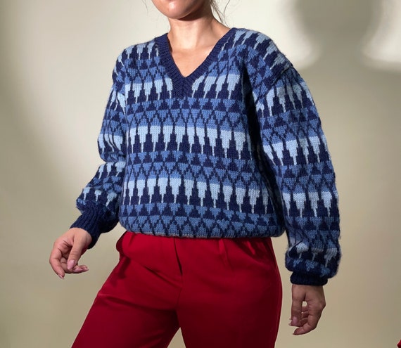 handmade wool sweater in blue nordic pattern, blu… - image 6