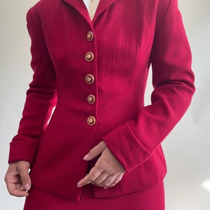 vintage Wool red suit/ mini skirt/ form fitted blazer/ skirt suit image 5