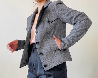 Vintage black and white herringbone wool blazer – fitted button-up jacket with western back detail