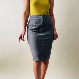 Vintage Grey Wool Blend Pencil Skirt – High Waist Midi – Minimalist Office Skirt – Size S