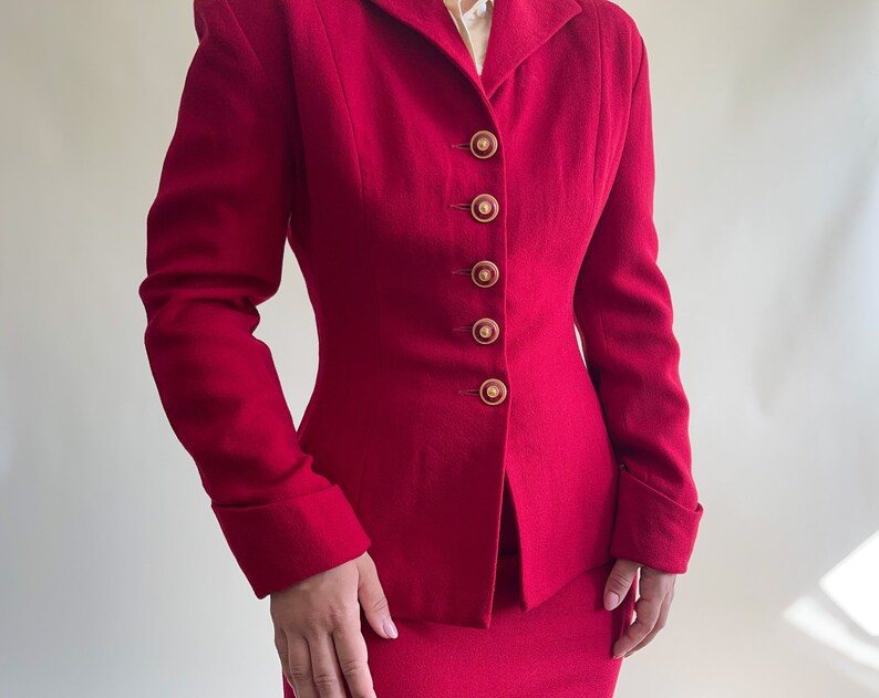 vintage Wool red suit/ mini skirt/ form fitted blazer/ skirt suit image 7