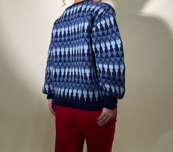 handmade wool sweater in blue nordic pattern, blu… - image 5