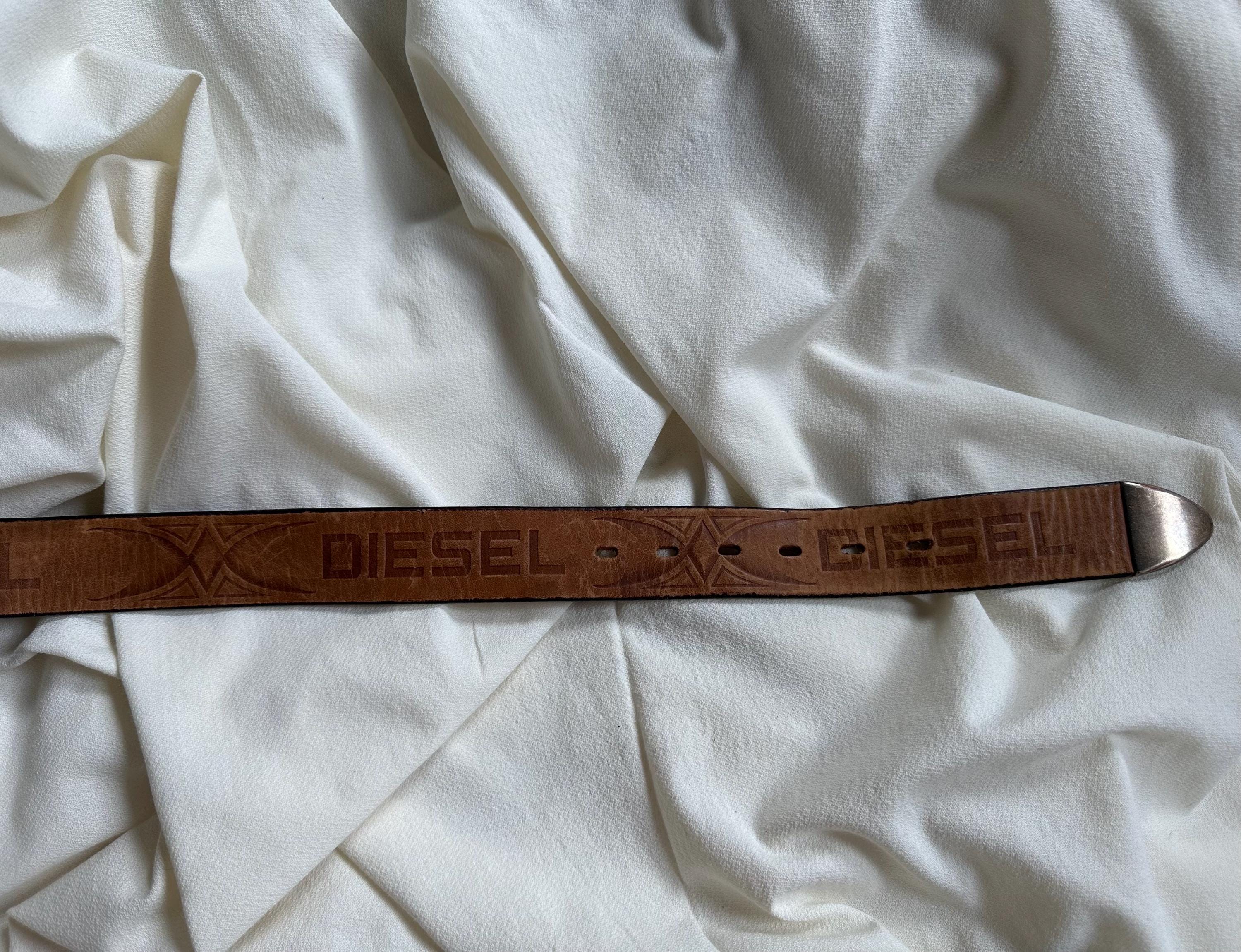 Vintage Brown Leather Belt With Engraved Buckle – Diesel Y2K Logo