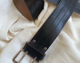 Genuine Vintage Black Leather Large Eyelet Belt Unisex Size  display picture 2