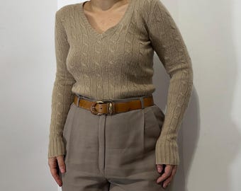 Maglione vintage Ralph Lauren a trecce, maglione beige aderente in misto lino e cashmere, scollo a V, lusso discreto e minimalista, classico top preppy