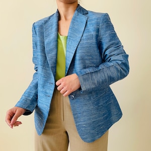 Vintage cobalt blue raw silk blazer / structured single-breasted silk jacket / classic tailored women’s blazer / size S-M