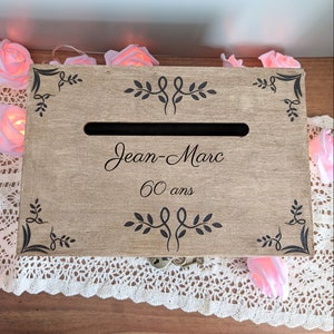 Urn, spaarpot, gegraveerd en personaliseerbaar met hangslot en 2 sleutels