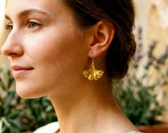 Hand Hammered Brass Ginkgo Leaf Dangle Earrings, Botanical Nature Jewelry