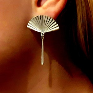 Pendientes etnicos plata Abanico Geométrico colgante hecho a mano. Regalo para mujer.