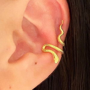 Snake Long ear Cuff, Snake no piercing ear cuff, Clip on earring, Ear wrap, Conch fake earring, Tiny minimalist earrings, Ear clip