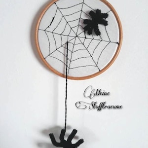 Wall art, embroidery hoop, handmade frame wooden hoop, black spiders theme, spider&#39;s web with stitches, kid&#39;s room decoration, wall decor.