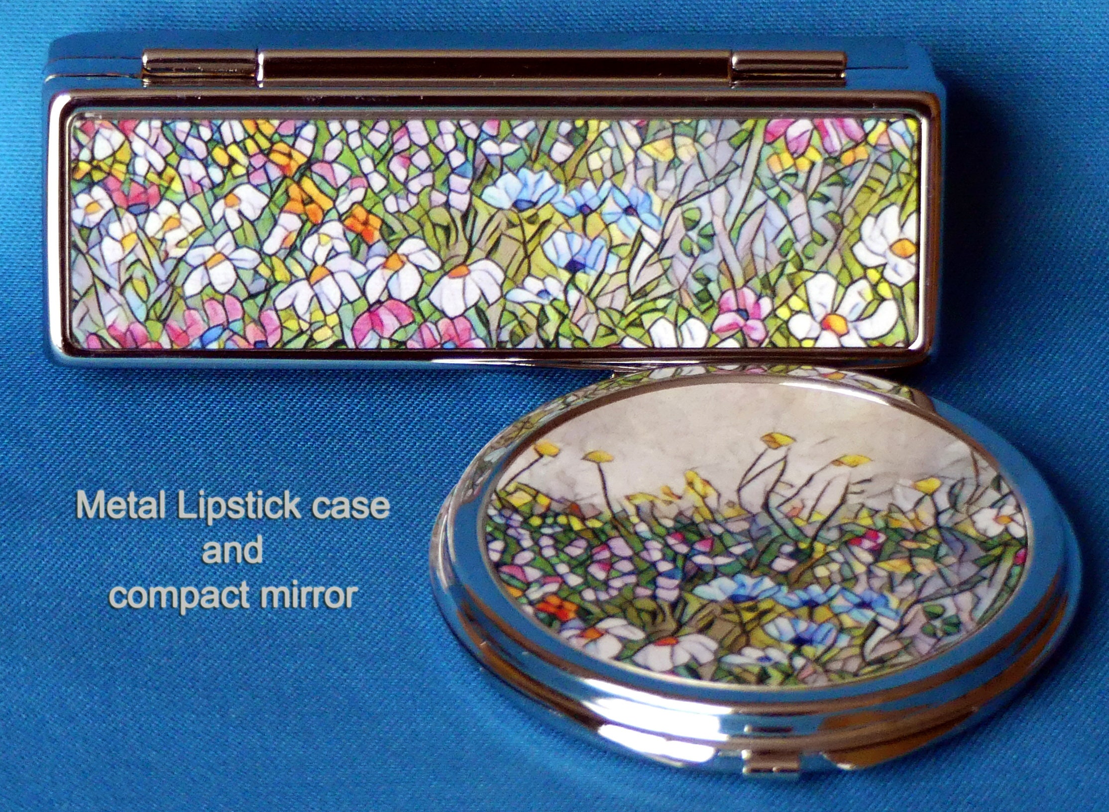 Vintage Lipstick Case Holder Heart Mirror Comb Novelty Vanity —