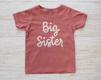 BIG SISTER TEE, Hand Embroidered Big Sister Tee Shirt, big sis, big sister tshirt, baby announcement