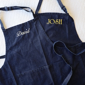 Personalized Embroidered Apron • Custom Name Apron • Chef Gift • Kitchen Apron • Sourdough Baker Gift • Custom Cooking Apron bild 1
