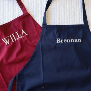 Personalized Embroidered Apron • Custom Name Apron • Chef Gift • Kitchen Apron • Sourdough Baker Gift • Custom Cooking Apron bild 4