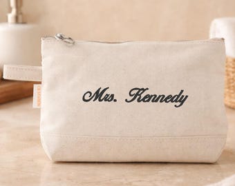 Personalized Embroidered Canvas Makeup Bag • Custom Monogram Cosmetic Pouch • Travel Toiletry Bag • Gift for Her • Bridesmaid Favor