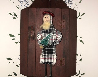Mini Primitive Handmade Santa Ornament (RED) Hanging Ornament Christmas Decoration Home Decor