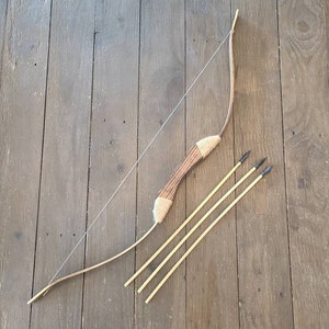 Wooden Children's Bow and Arrows, rubber tipped arrows