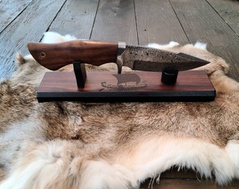 Knife Display Stand, Custom Laser engraving available.