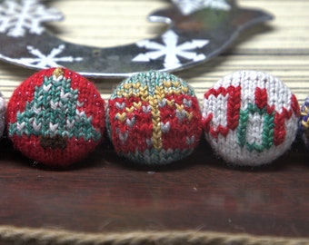 Button Brooches- Christmas Set, Knitting Pattern