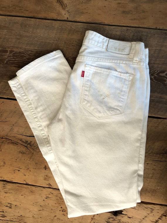 where to sell used levis