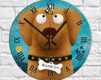 Golden Labrador & Bumble Bee - Horloge d’art pour chien personnalisée