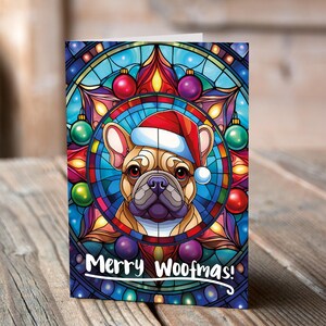 Carte de Noël Bouledogue français bronzé dans un chapeau de Père Noël